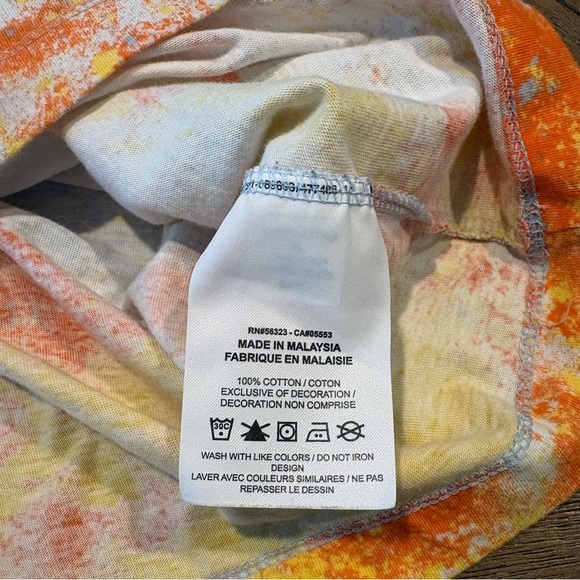 Nike Kids Orange and Blue Tie-Dye T-Shirt Size XL - Picture 5 of 6